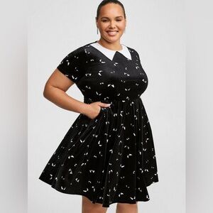 Torrid X Disney Haunted Mansion Collared Velvet Dress - New - Size 28 (5)